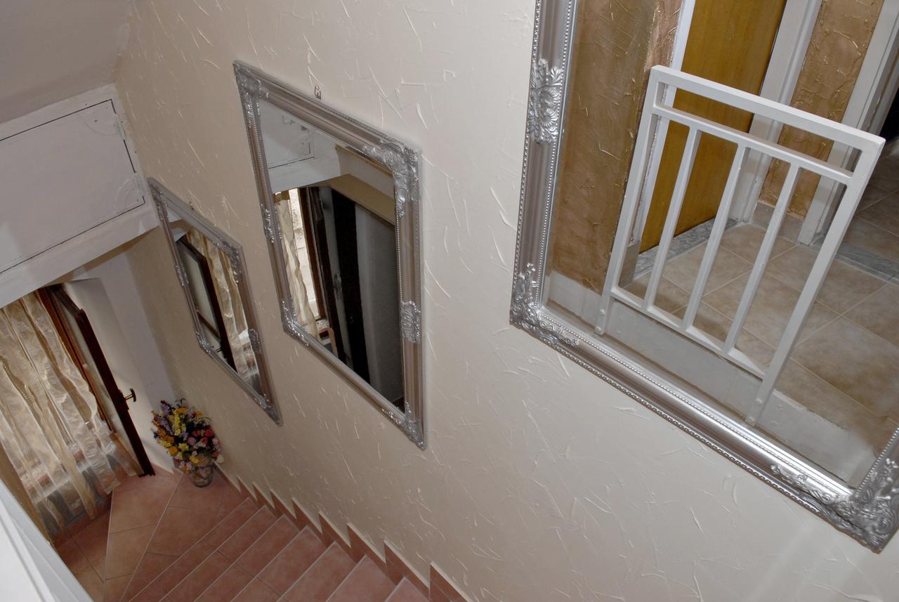 Apartment Piazzeta De Luxe Split Buitenkant foto